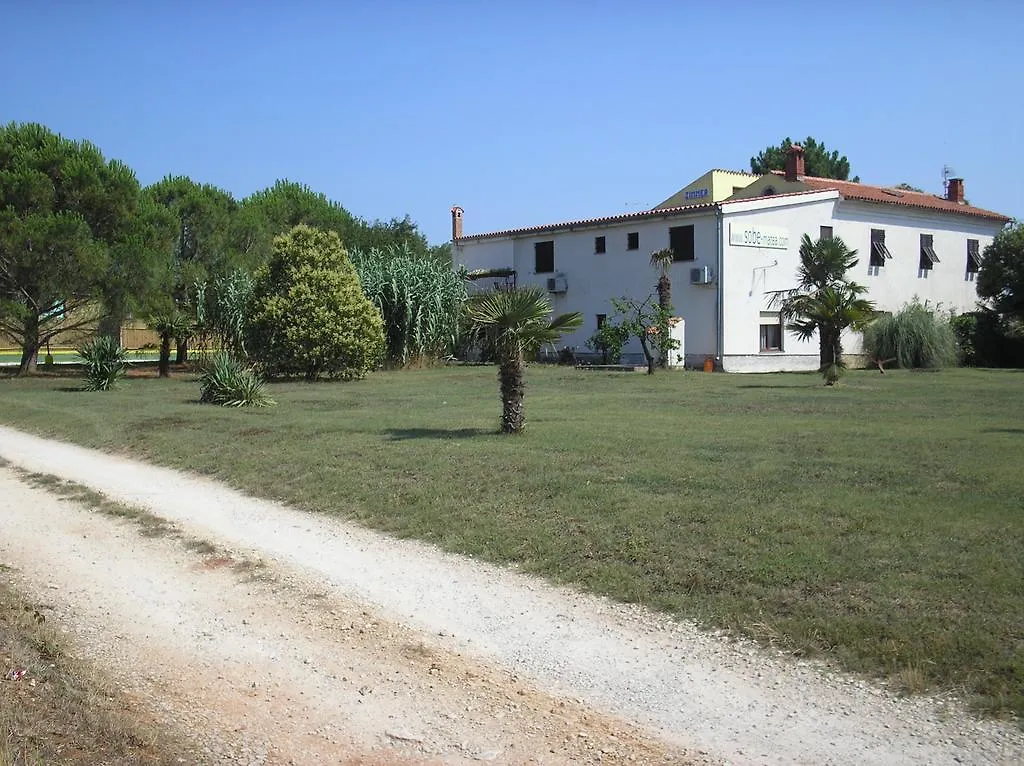 Rooms Matea Pula